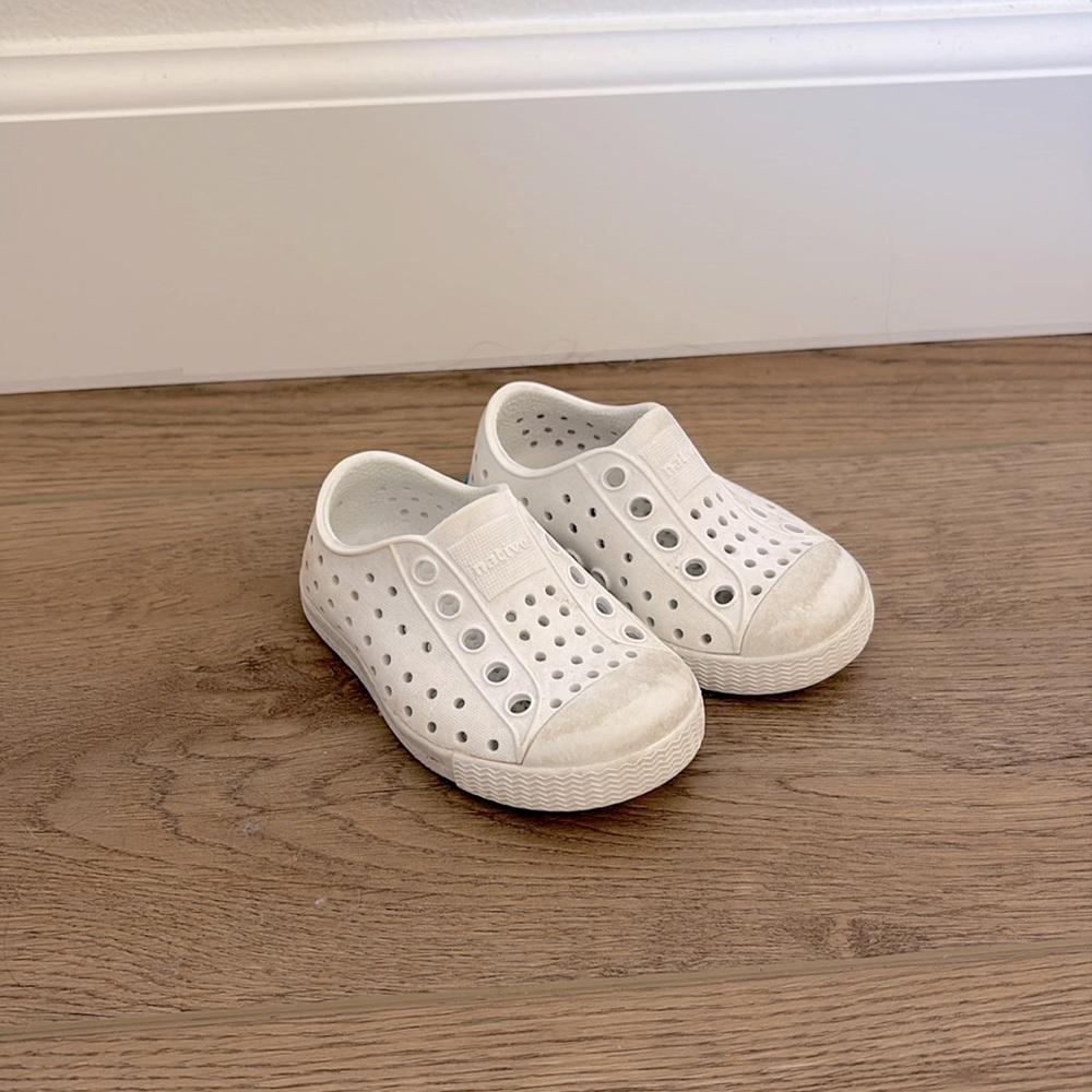 Native Shoes Kids Jefferson Slip-On Sneakers